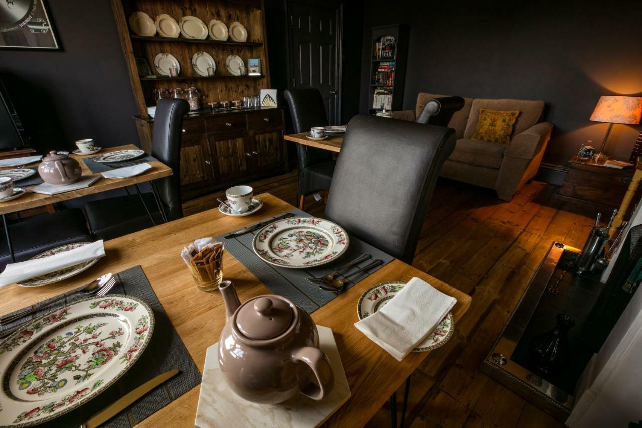 Aldersyde Bed & Breakfast ロビン・フッズ・ベイ エクステリア 写真