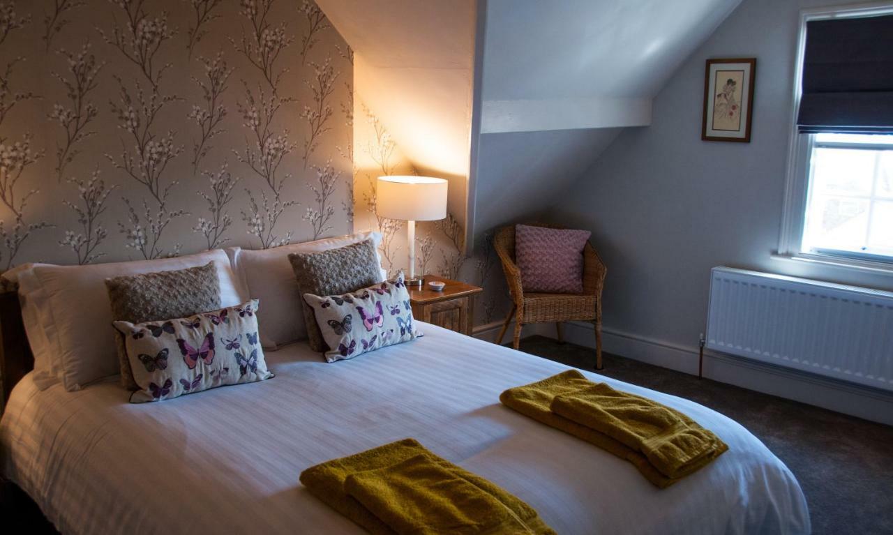 Aldersyde Bed & Breakfast ロビン・フッズ・ベイ エクステリア 写真