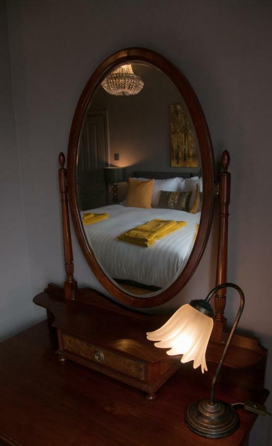 Aldersyde Bed & Breakfast ロビン・フッズ・ベイ エクステリア 写真