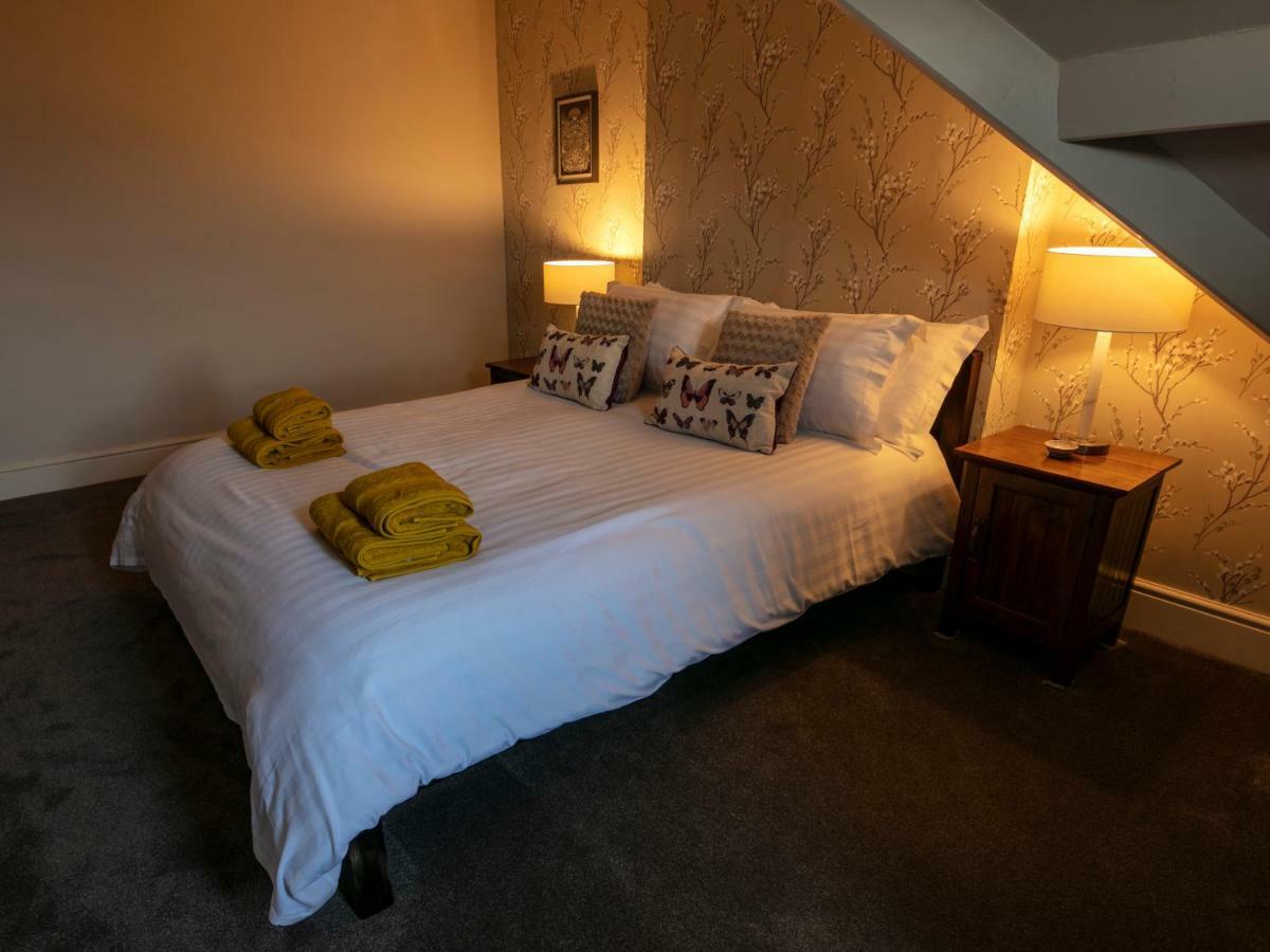 Aldersyde Bed & Breakfast ロビン・フッズ・ベイ エクステリア 写真